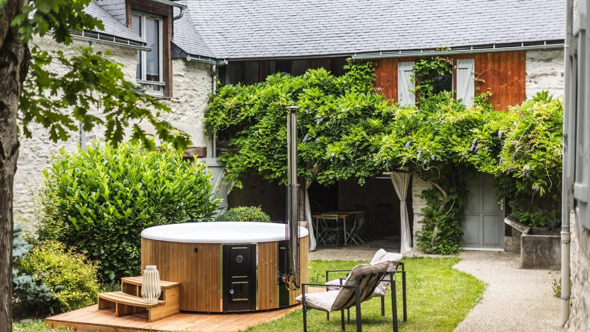 Maison Pyrenea Grand Gite Prestige Saint-Lary Bourisp 0*,  Frankrig