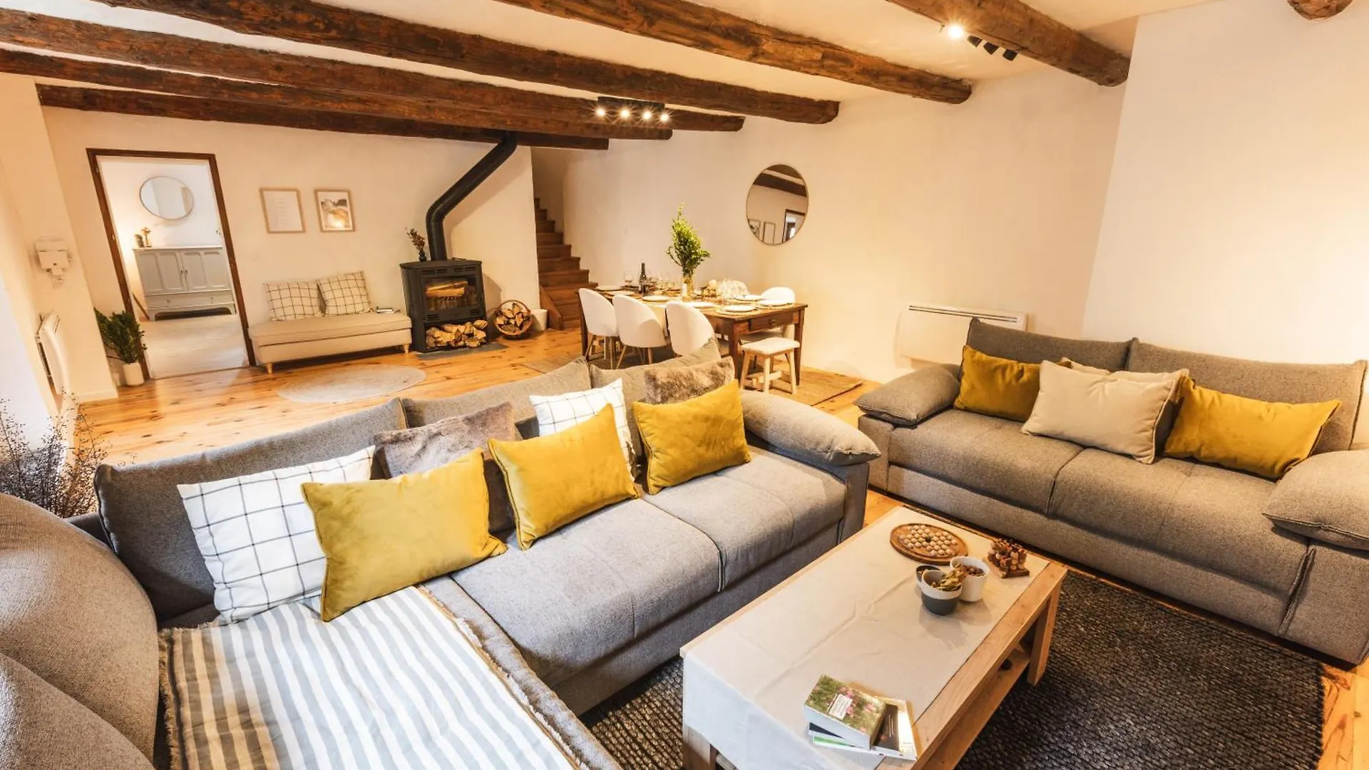 Maison Pyrenea Grand Gite Prestige Saint-Lary Bourisp 0*,  Frankrig